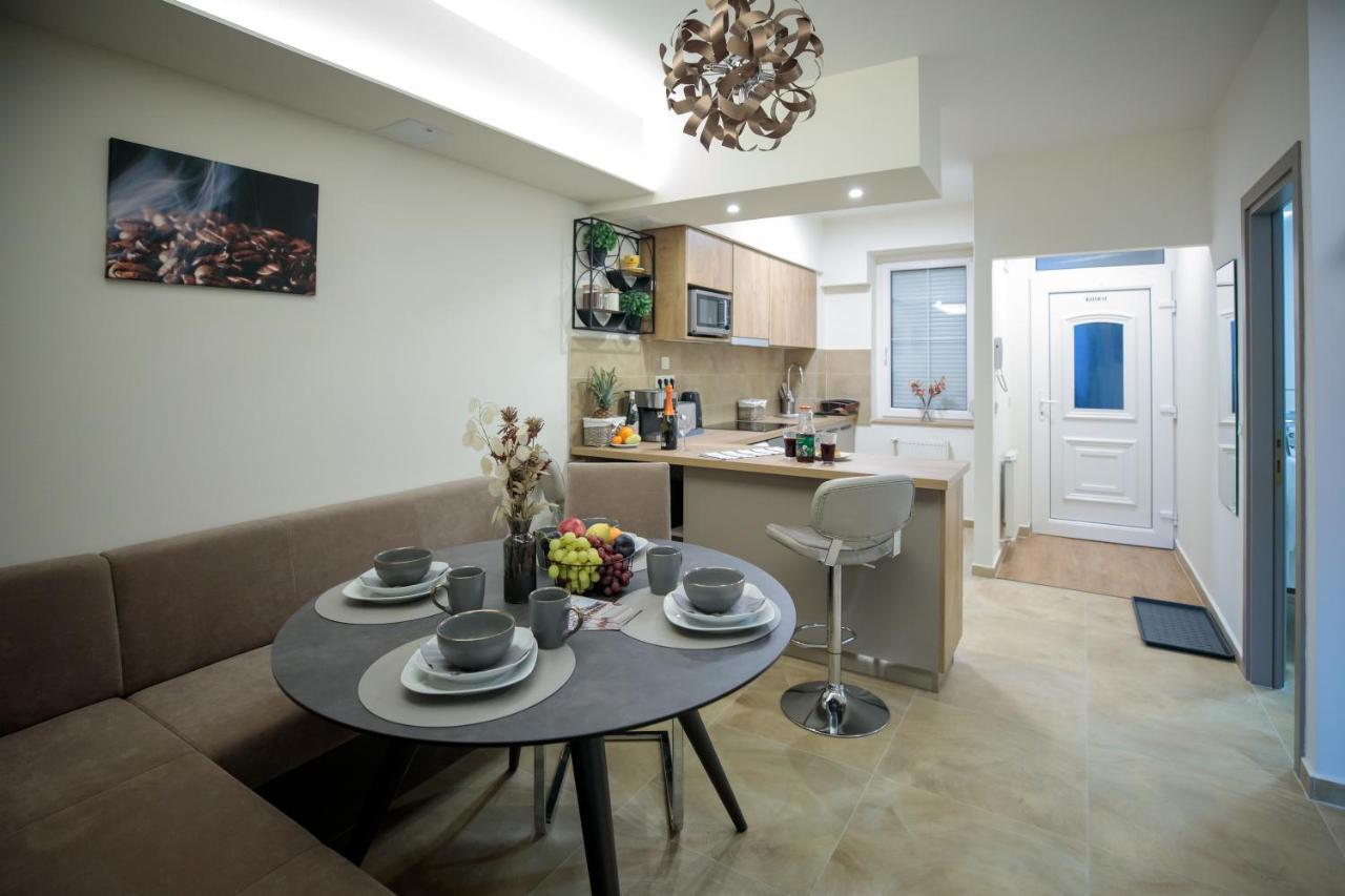 Mokka Best Apartments Miskolc Ngoại thất bức ảnh